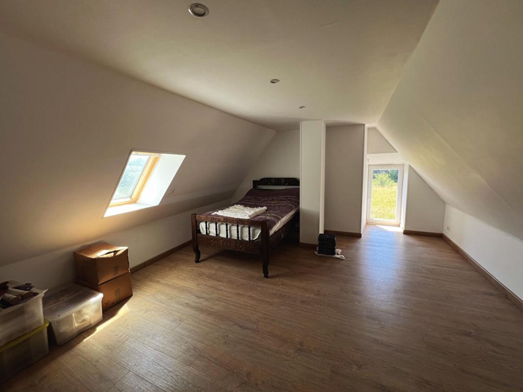 SARRAZAC Maison Sarrazac 7 pièce(s) 265 m2 7