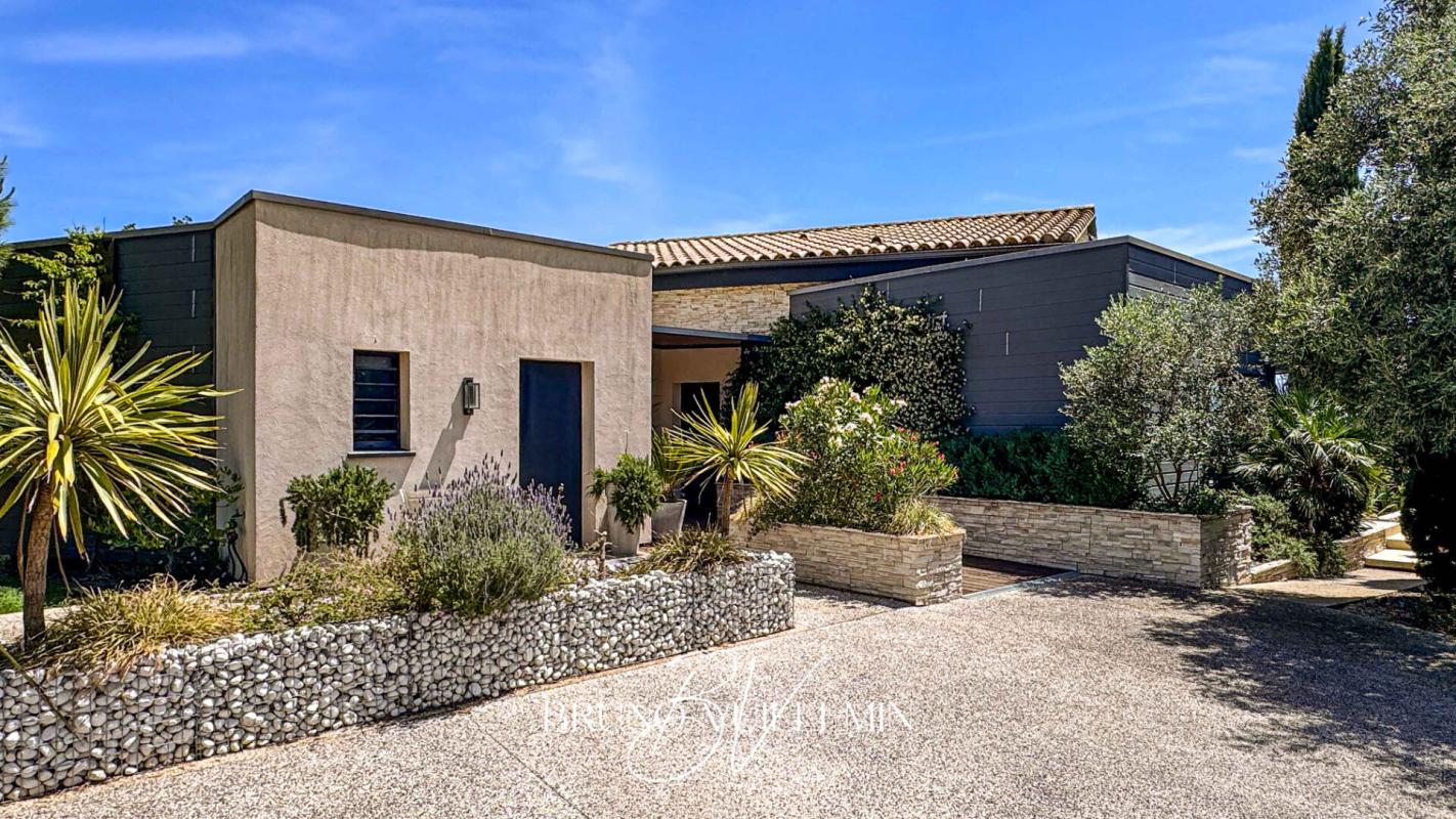 CARCASSONNE ÉLÉGANCE CONTEMPORAINE, INTIMITÉ ABSOLUE ET ART DE VIVRE MÉDITERRANÉEN 2
