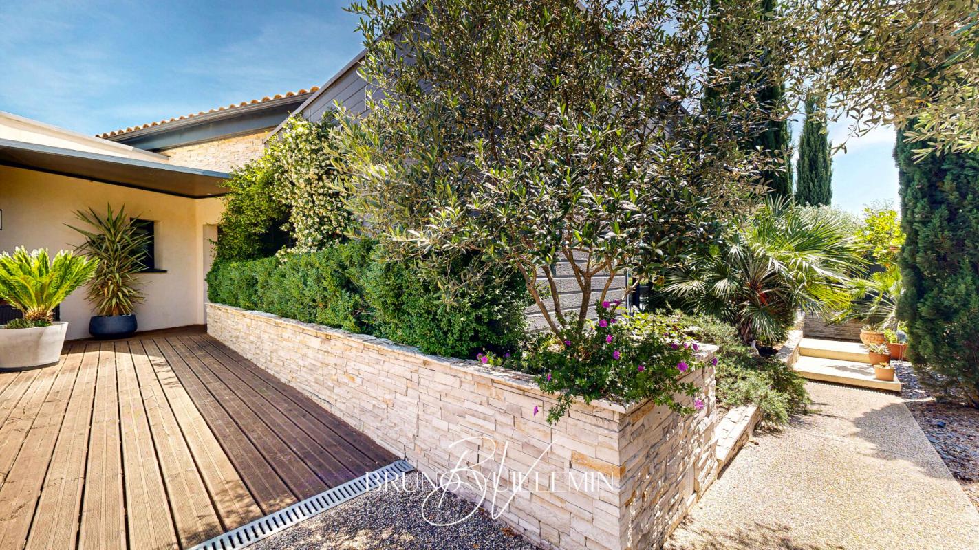 CARCASSONNE ÉLÉGANCE CONTEMPORAINE, INTIMITÉ ABSOLUE ET ART DE VIVRE MÉDITERRANÉEN 5