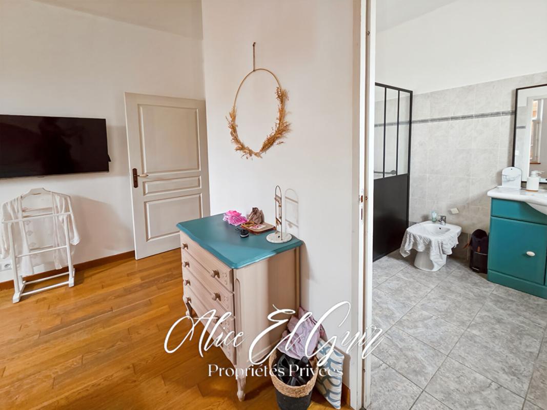 TREBES Maison Trebes 6 pièce(s) 182 m2 sur 1700 m² 10