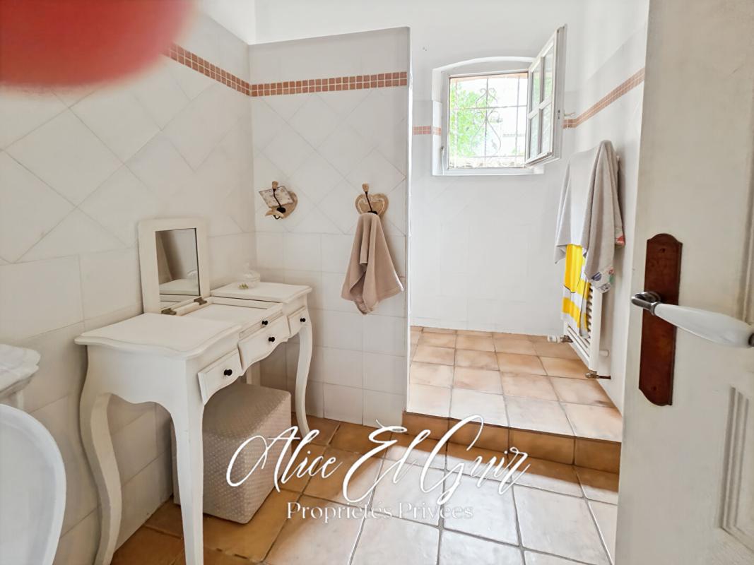 TREBES Maison Trebes 6 pièce(s) 182 m2 sur 1700 m² 12