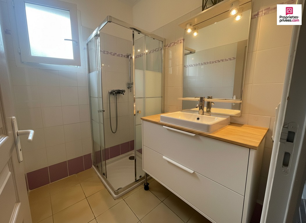 QUINSON VILLA DE PLAIN-PIED SUR 1 200 M² DE TERRAIN AVEC FORT POTENTIEL D'ÉVOLUTION 8