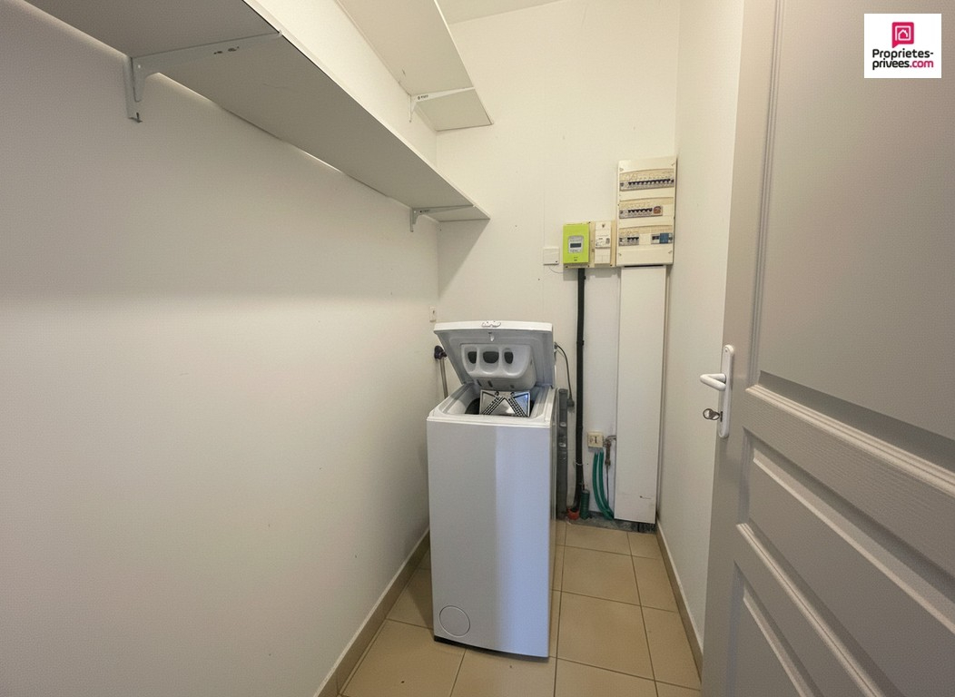 QUINSON VILLA DE PLAIN-PIED SUR 1 200 M² DE TERRAIN AVEC FORT POTENTIEL D'ÉVOLUTION 9