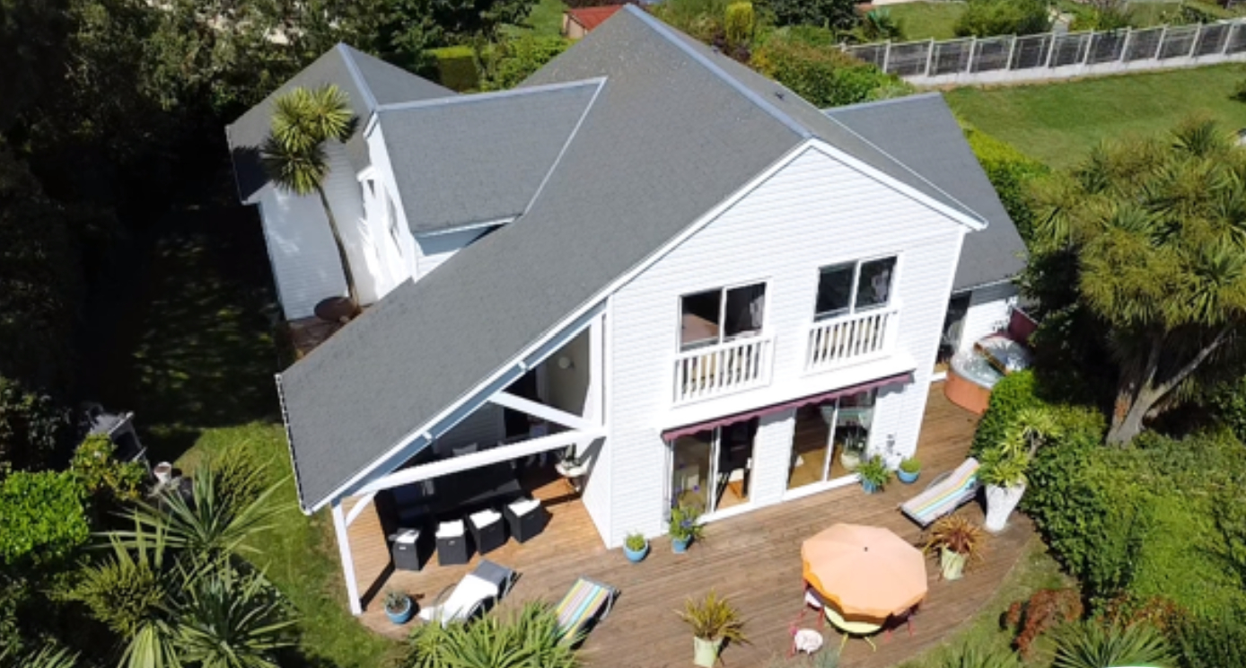 COUDEVILLE-SUR-MER Maison de charme style américain 9