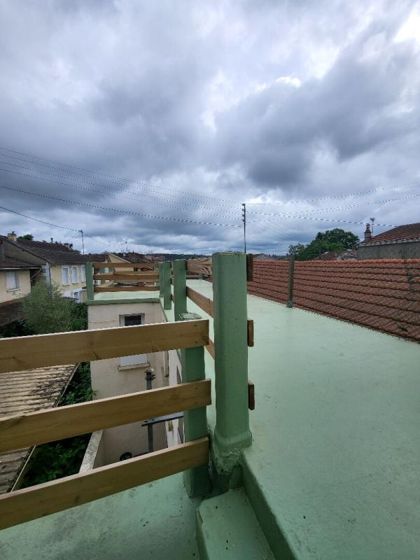 PERIGUEUX APPARTEMENT 3 PIECES 2