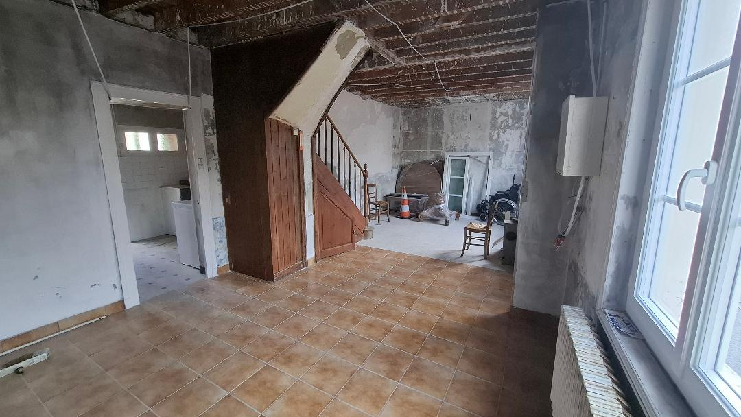LA RIVIERE-SAINT-SAUVEUR Maison de ville 4