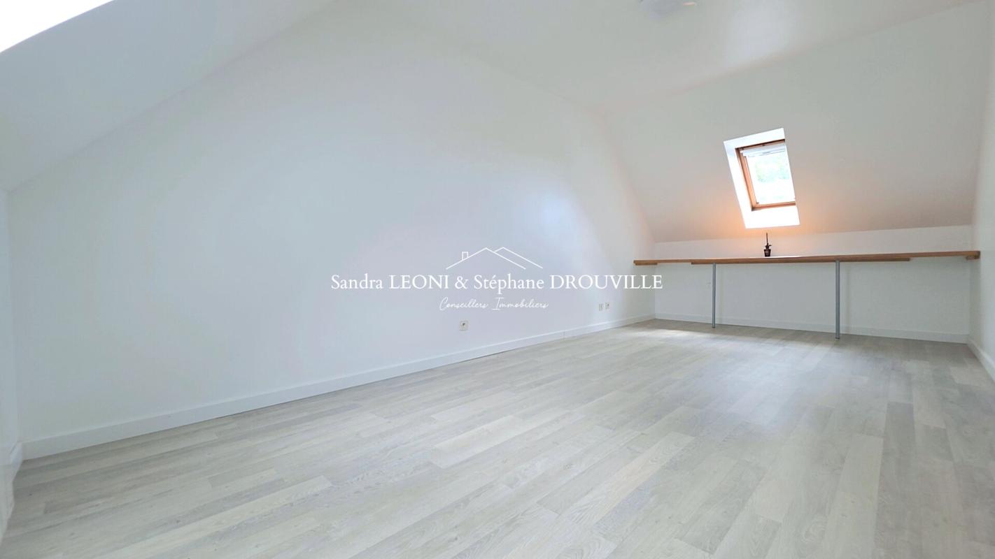 EPERNON PROCHE EPERNON MAINTENON - RAVISSANTE MAISON FAMILIALE de 155 m² - 5 CHAMBRES 10