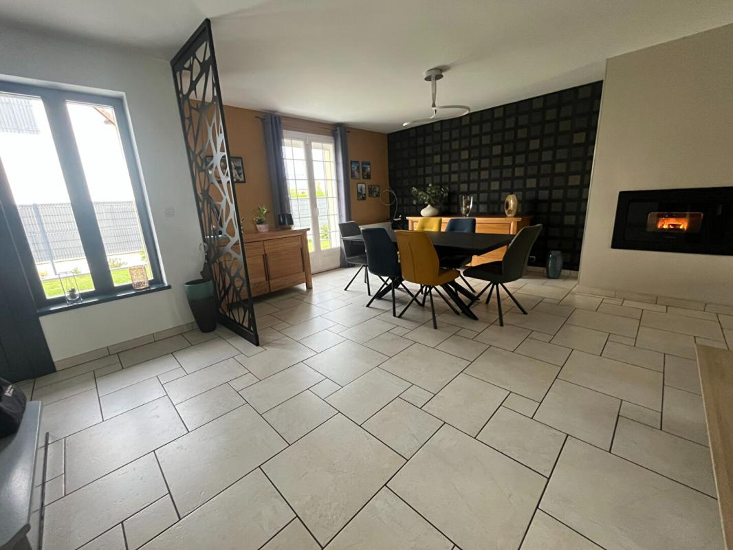 GOURNAY-EN-BRAY MAISON INDIVIDUELLE 5 CHAMBRES 117 M2 SUR SOUS SOL 14