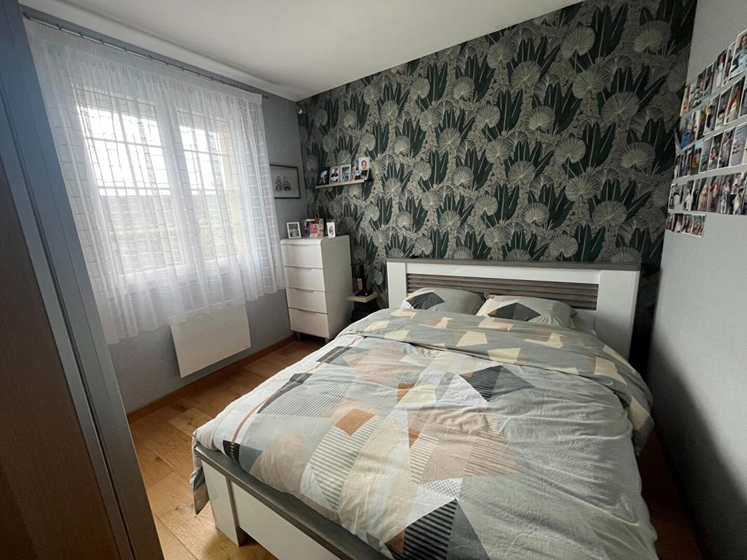 GOURNAY-EN-BRAY MAISON INDIVIDUELLE 5 CHAMBRES 117 M2 SUR SOUS SOL 8