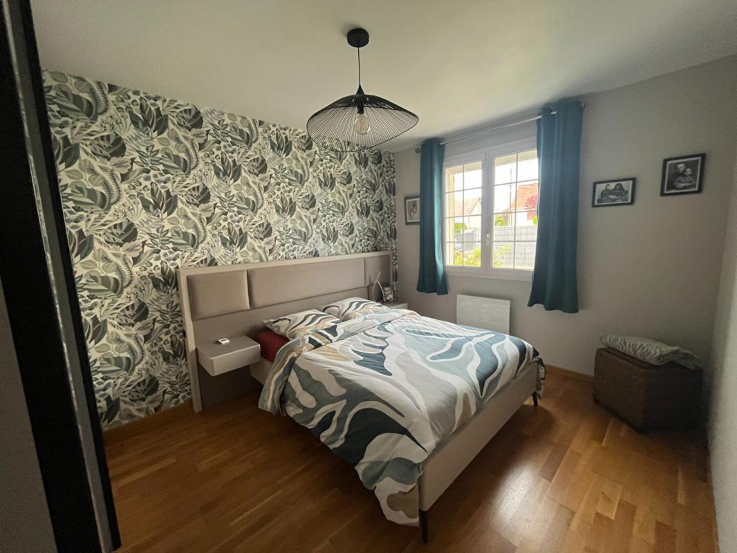 GOURNAY-EN-BRAY MAISON INDIVIDUELLE 5 CHAMBRES 117 M2 SUR SOUS SOL 9