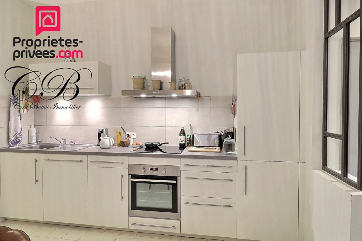 UZES Appartement de charme 51 m² ? Centre historique d'Uzès - 2 pièces 7