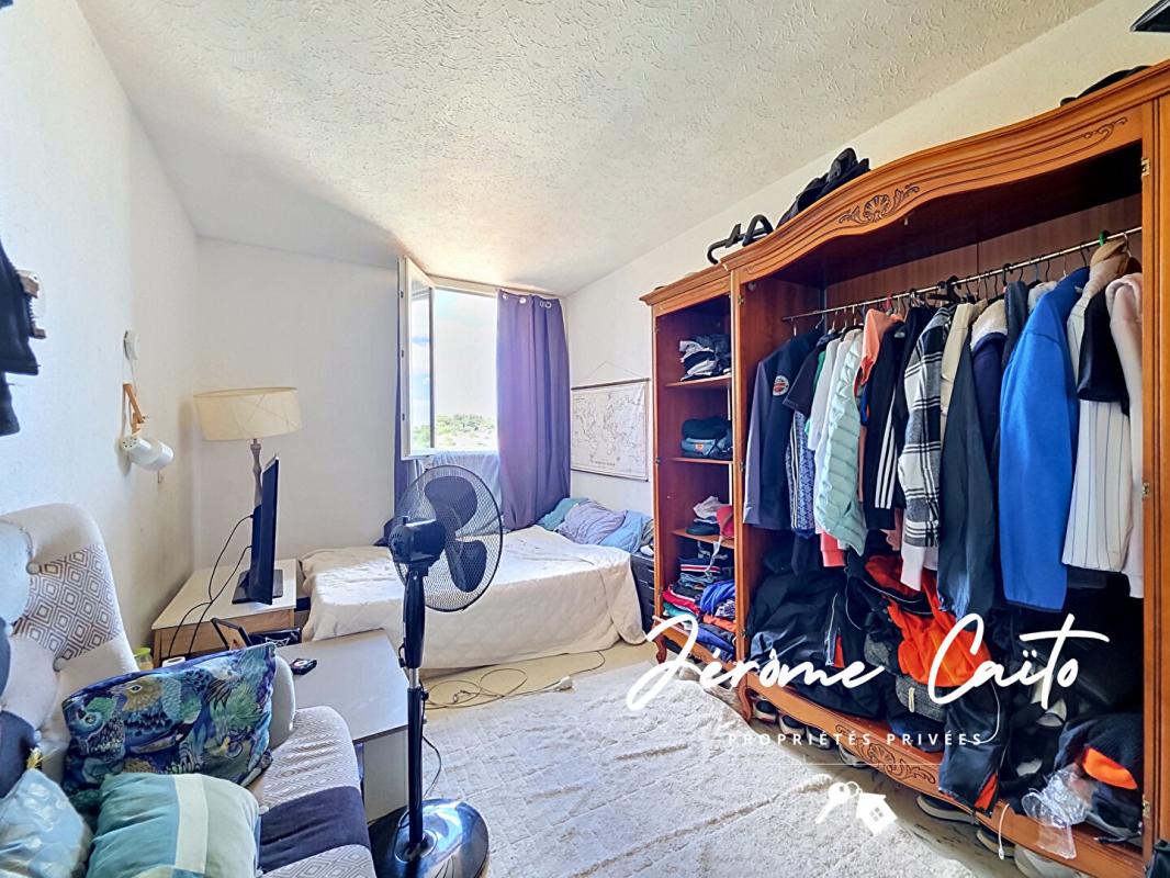 NIMES Appartement Nimes 3 pièce(s) 70,75 m2 + cave 7