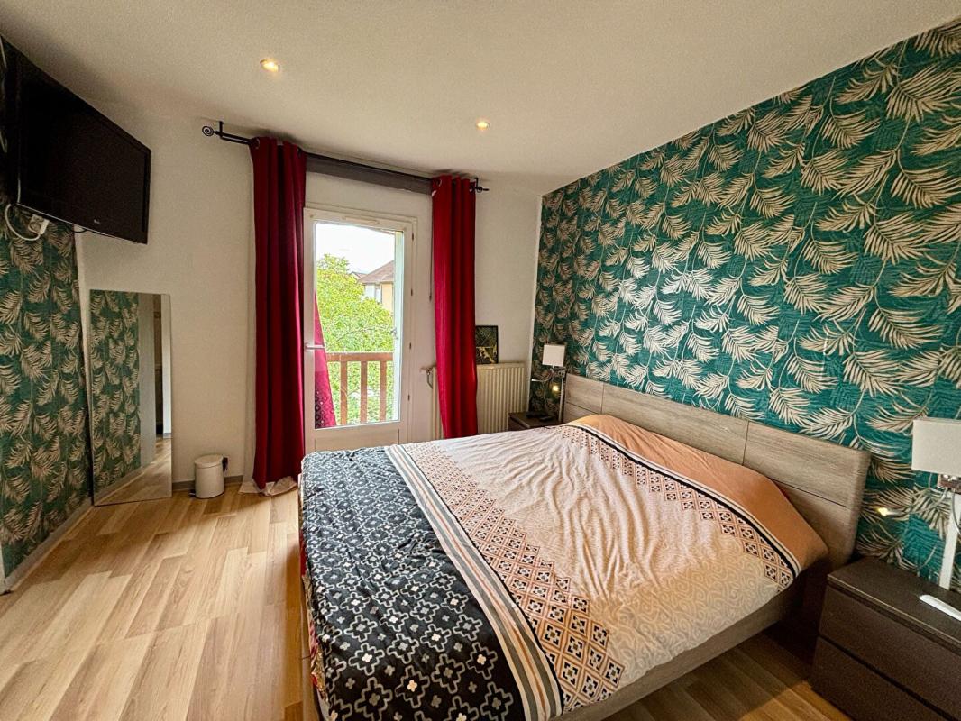 NEVERS Maison mitoyenne des deux côtés ? 101 m² habitables sur terrain de 274 m² - 3 chambres 15