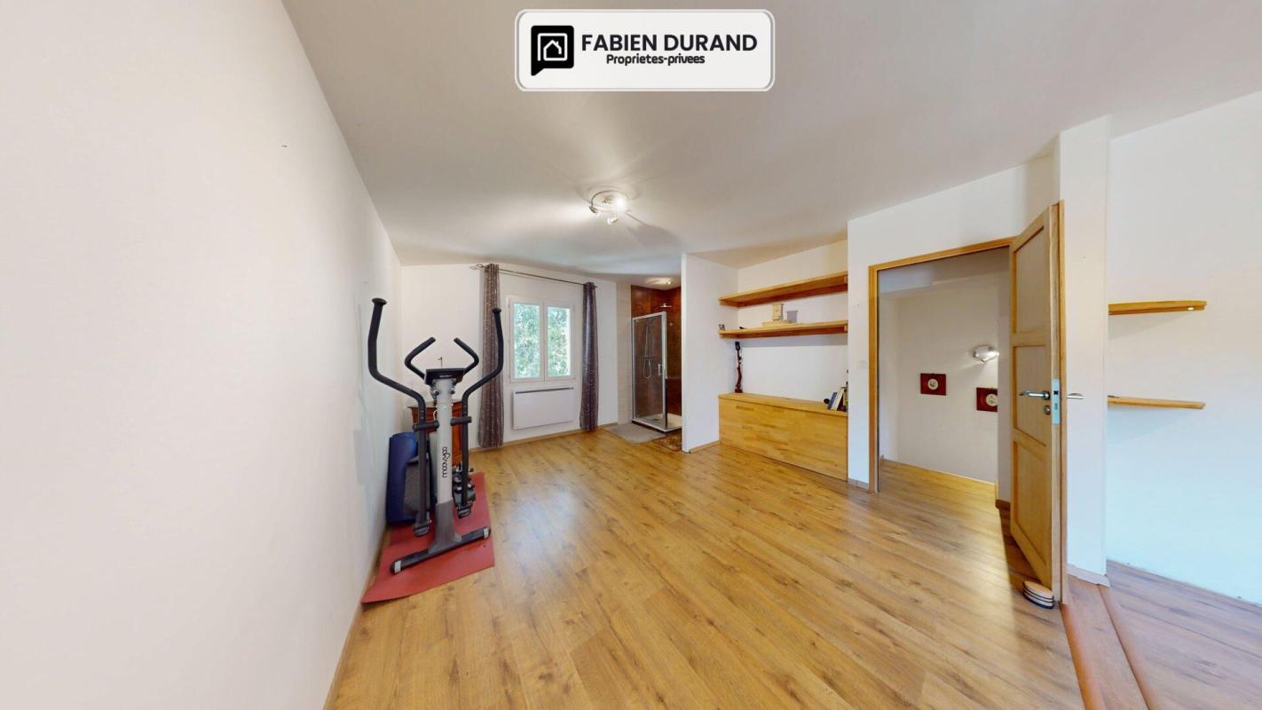 DRAGUIGNAN VILLA 5P RENOVE AVEC PISCINE TERRAIN 600 M² 15