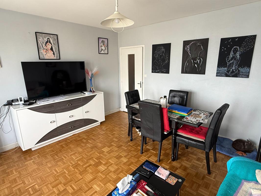 MOULINS Appartement Moulins 3 chambres + cave + garage 5