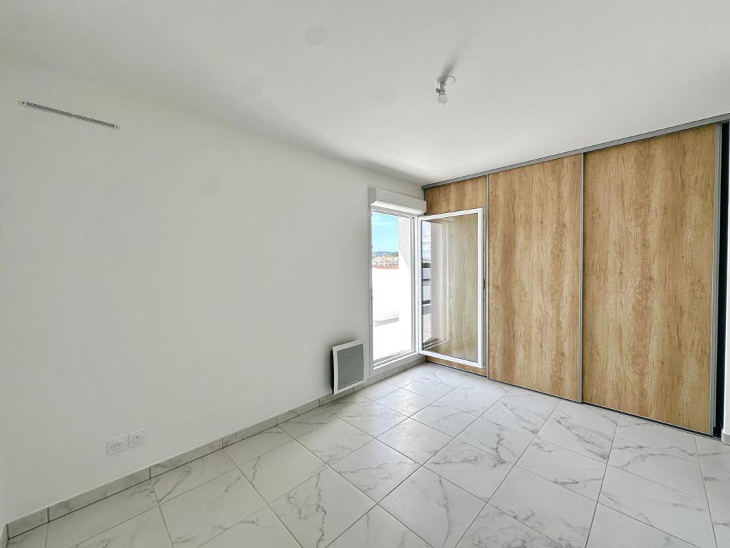 MARSEILLE-13E-ARRONDISSEMENT Marseille (13013) - Appartement 4 pièces 101 m2 avec terrasse et deux places parking 6