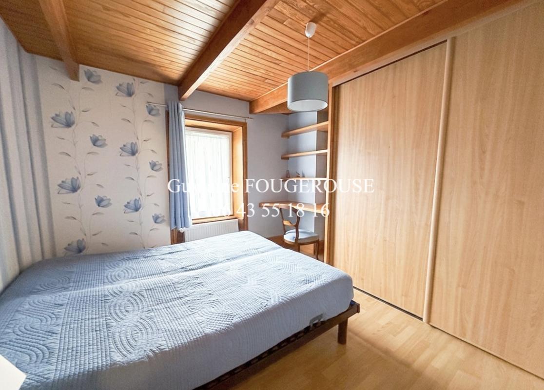 SAINT-ANTHEME Maison 8