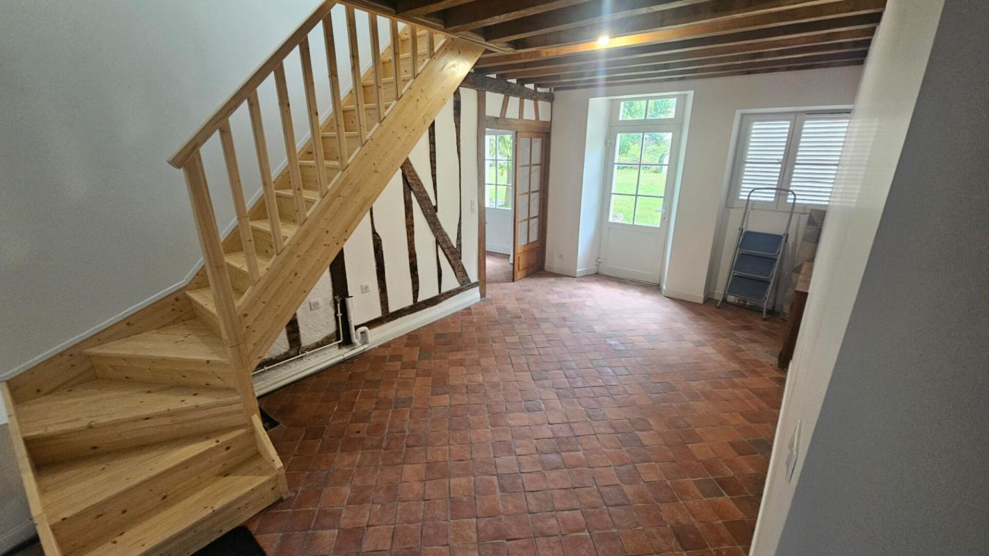 HOUDAN Houdan et N12 proche / Maison rénovée 210 m2 / 5 chambres + dépendances 12