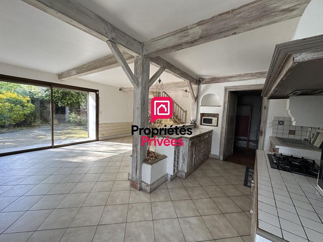BARSAC DEPT 33 - BARSAC - Maison de caractère 5 pièce(s) 4 chambre de 137 m2 avec jardin, garage, atelier et piscine 13