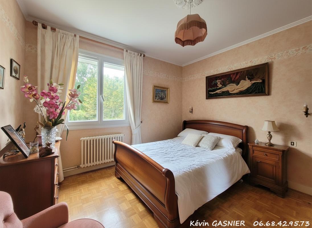 LINARS LINARS (16730) : Maison de 136m2 + 2 garages 7