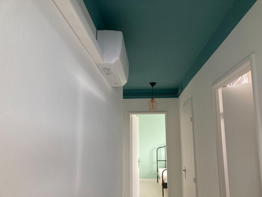 AVIGNON Appartement Avignon 3 pièce(s) 71m2, meublé et équipé, 2 balcons, place de parking 13