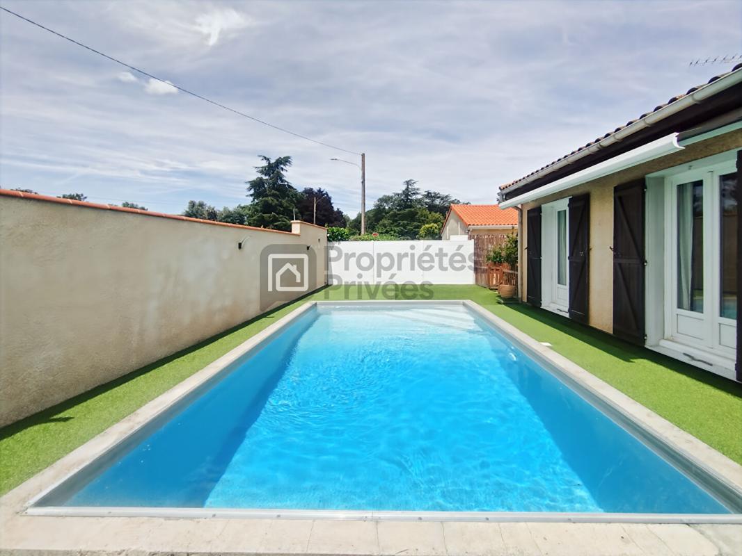 PINSAGUEL Maison Pinsaguel 5 pièce(s) 102 m2 Plain-pied Piscine 10