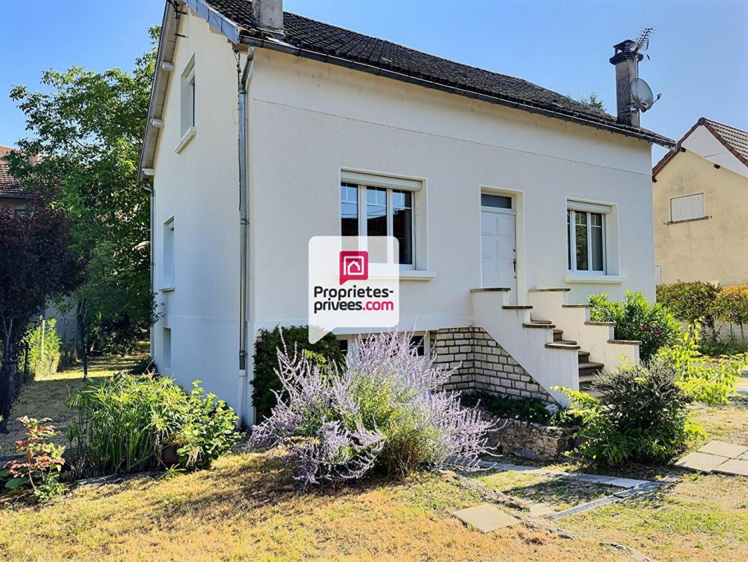 PERIGUEUX Maison T5 d'env. 113m2 avec 4 ch. grand garage fermé et joli jardin ombragé au calme sur PERIGUEUX (24000) 1