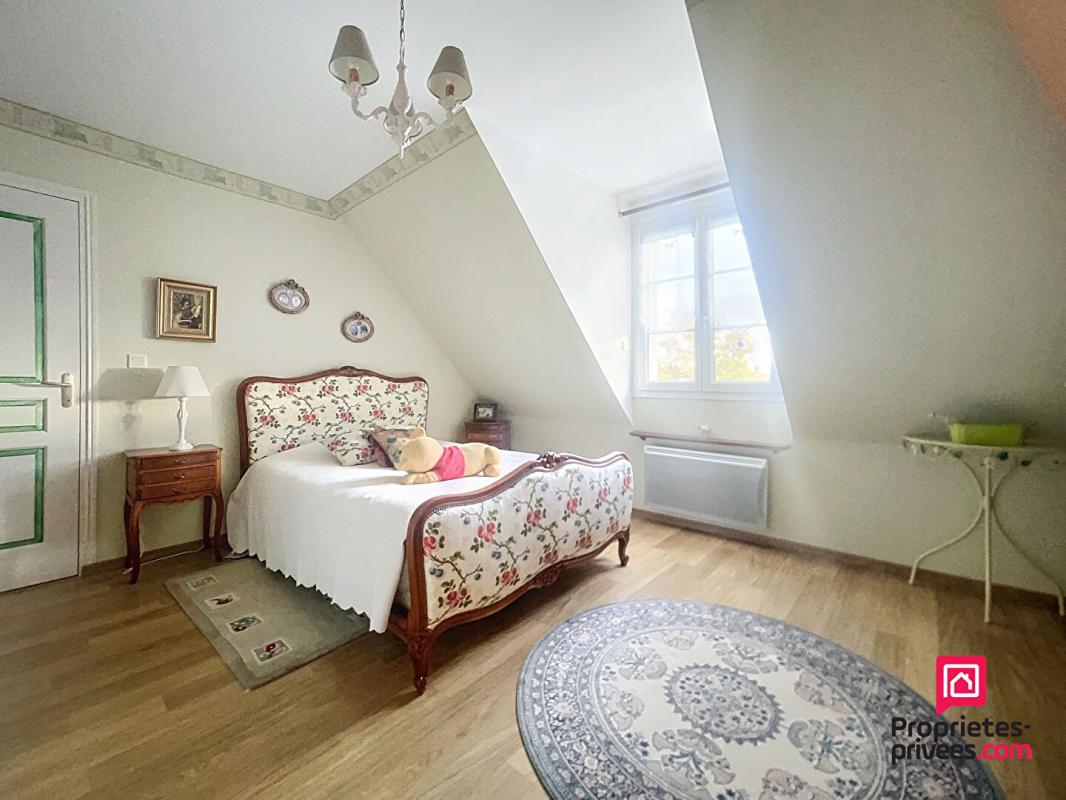 MAMERS Secteur Mamers, villa contemporaine de 230 m2 avec piscine 12