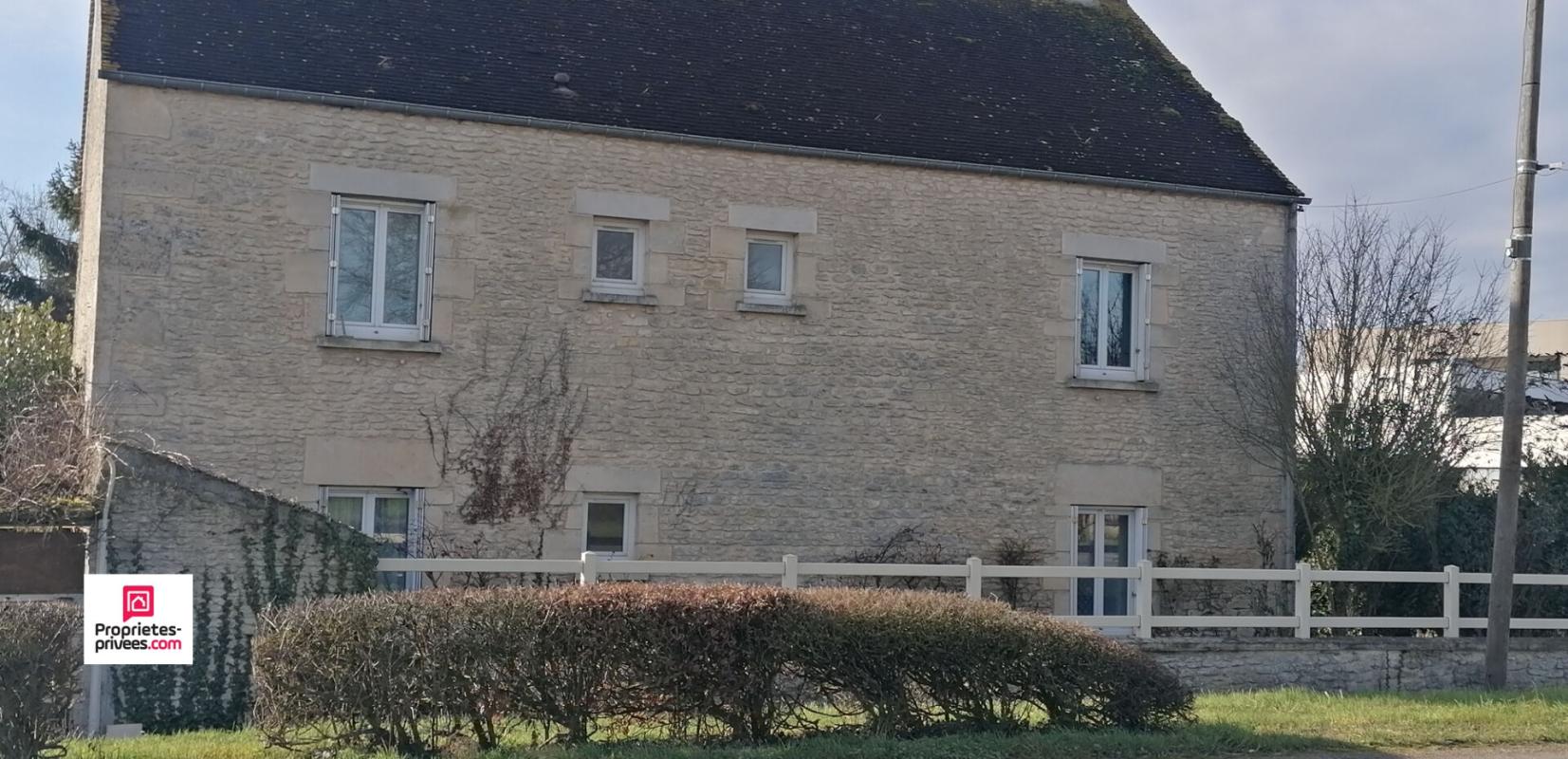 OCCAGNES OCCAGNES 61200 , maison 6 pièces 150 m2 environ, 3 grandes chambres, 1 bureau, PRIX 175 000 honoraires 4,79% inclus à la charge de l'acquéreur soit 167 000 net vendeur 18