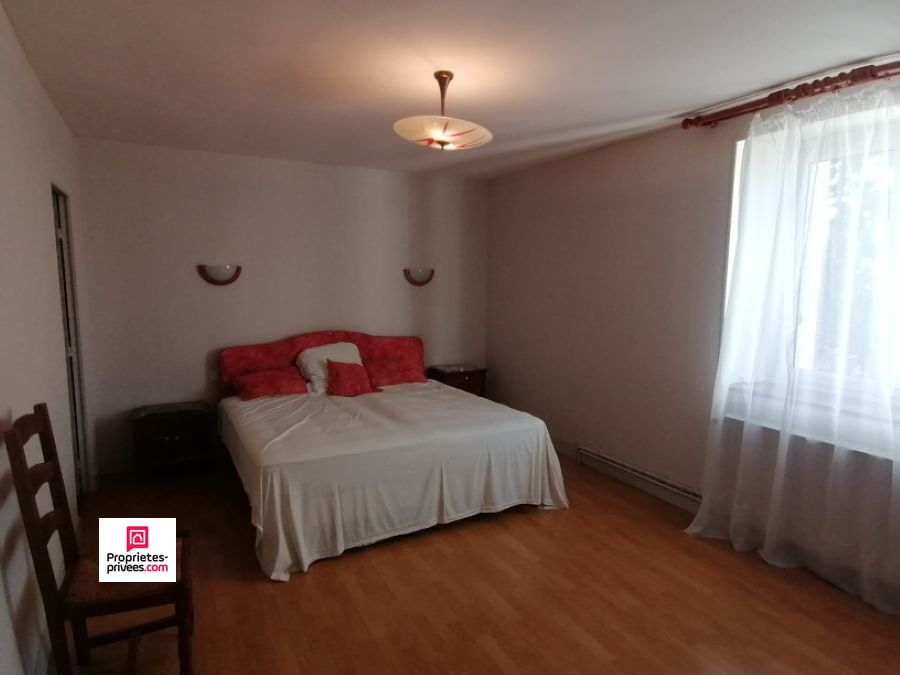 OCCAGNES OCCAGNES 61200 , maison 6 pièces 150 m2 environ, 3 grandes chambres, 1 bureau, PRIX 175 000 honoraires 4,79% inclus à la charge de l'acquéreur soit 167 000 net vendeur 9