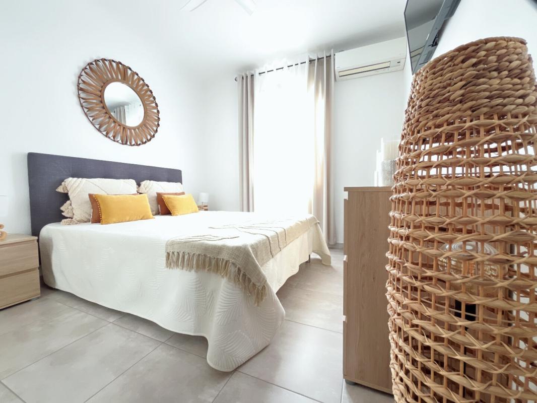 PERPIGNAN Magnifique appartement T3 de 77 m2  avec garage, situé au second et dernier étage sans ascenseur d'une petite copropriété aux faibles charges 14