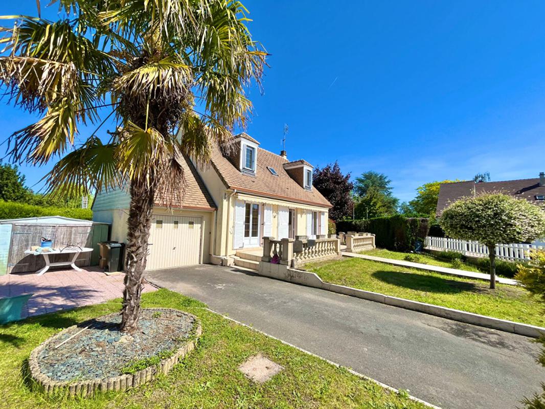 RIBECOURT-DRESLINCOURT Maison : 6 pièce(s) 100 m2 - Terrain 610m² - Garage 2