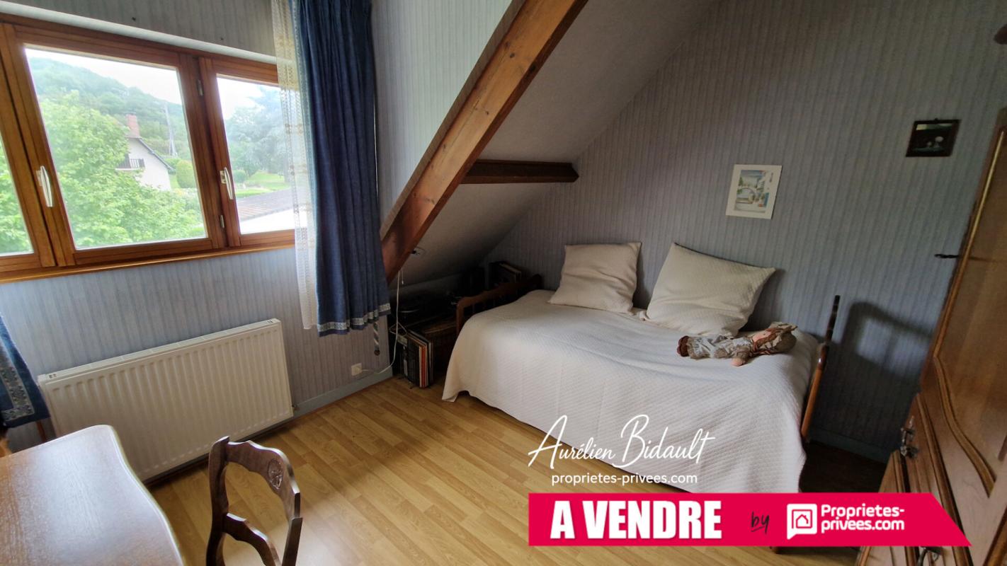 ARNIERES-SUR-ITON Maison 6 pièces 135m² Arnières-sur-Iron 16
