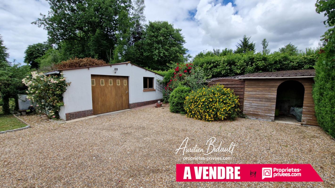 ARNIERES-SUR-ITON Maison 6 pièces 135m² Arnières-sur-Iron 17
