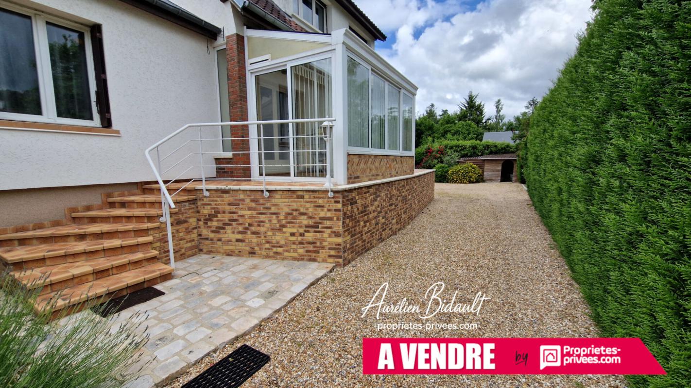 ARNIERES-SUR-ITON Maison 6 pièces 135m² Arnières-sur-Iron 2