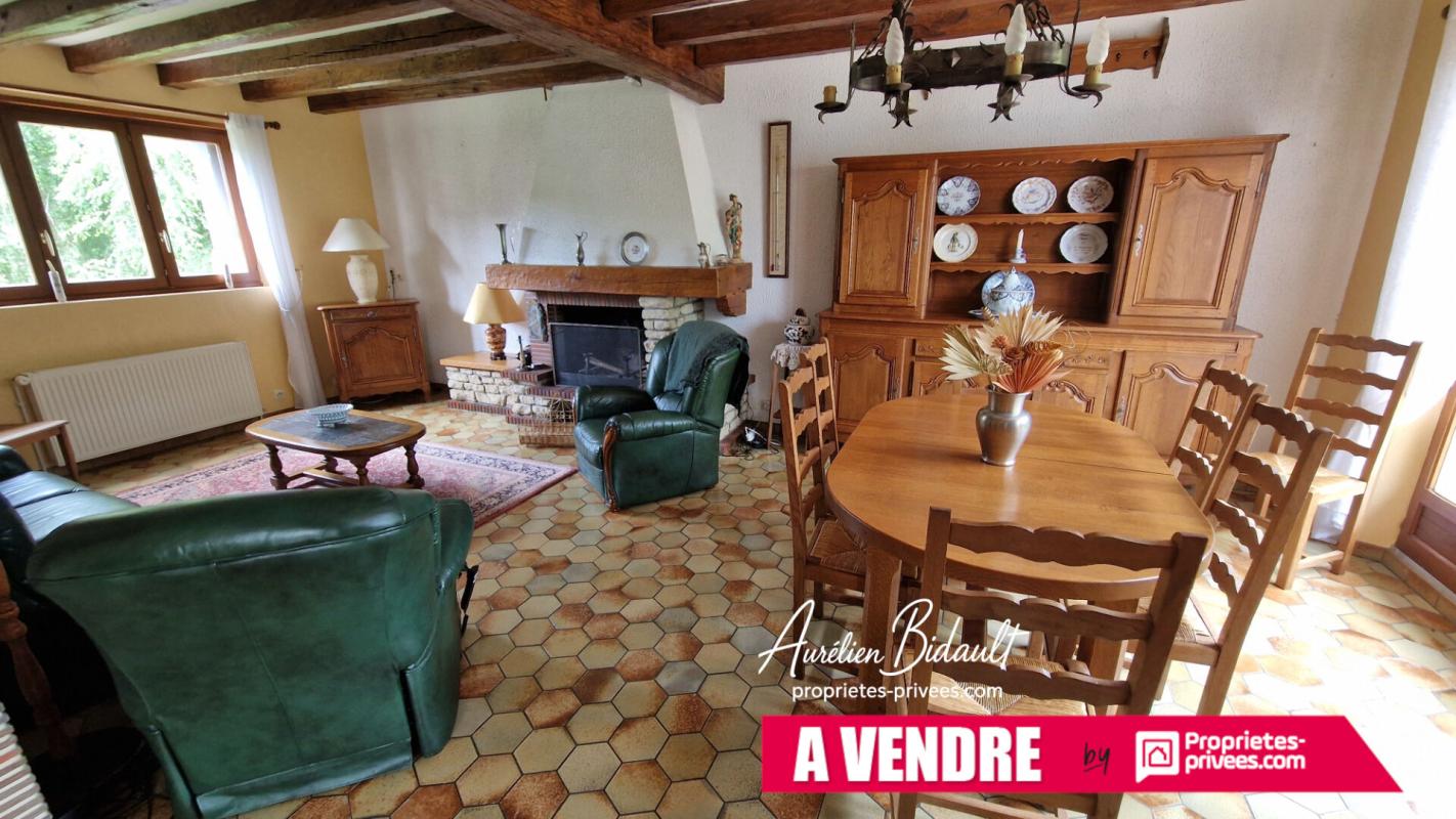 ARNIERES-SUR-ITON Maison 6 pièces 135m² Arnières-sur-Iron 6
