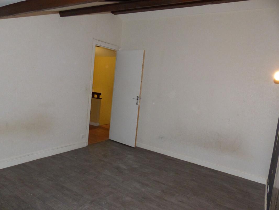 AIGUILHE Maison Aiguilhe 7 pièce(s) 134.14 m² 14