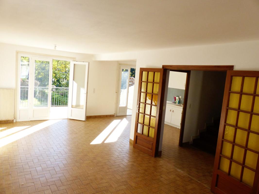 AIGUILHE Maison Aiguilhe 7 pièce(s) 134.14 m² 4