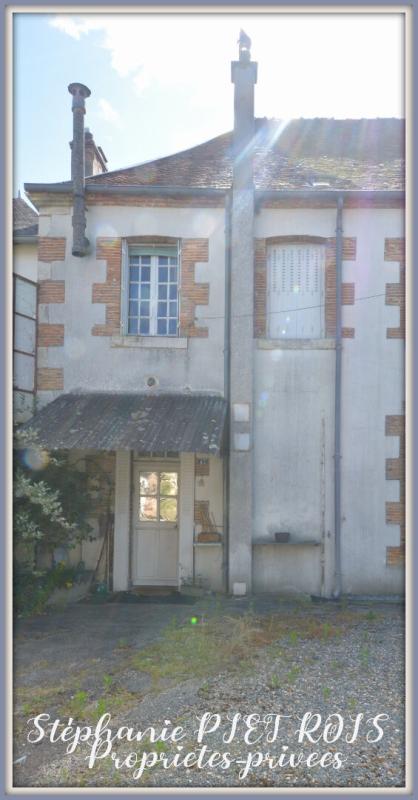LA CHAPELLE-D'ANGILLON Maison avec annexes fort potentiel pour un investisseur 2