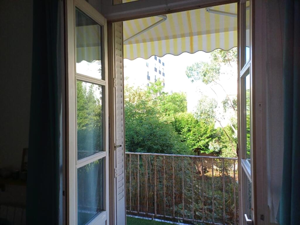 LYON-8E-ARRONDISSEMENT Beau T1 avec chambre indépendante (RARE) 7