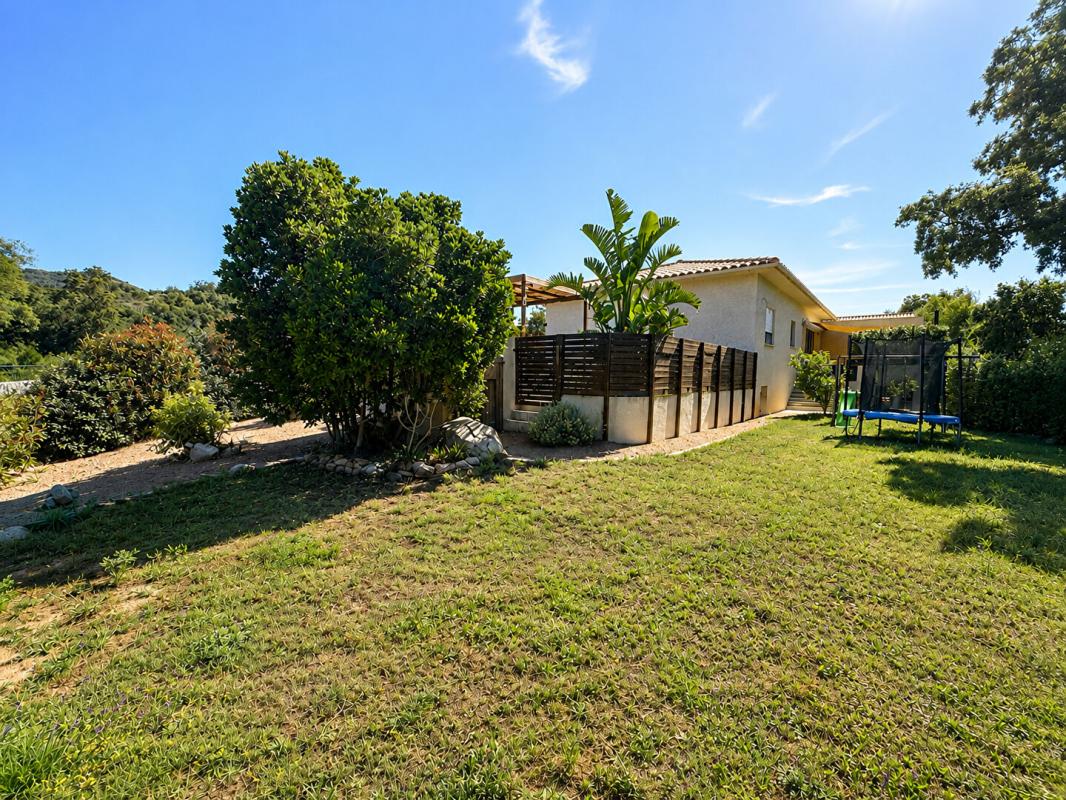 ZONZA Maison  T4 avec piscine et garage -  STE LUCIE DE PORTO-VECCHIO 20144 - CORSE DU SUD - FRANCE 7