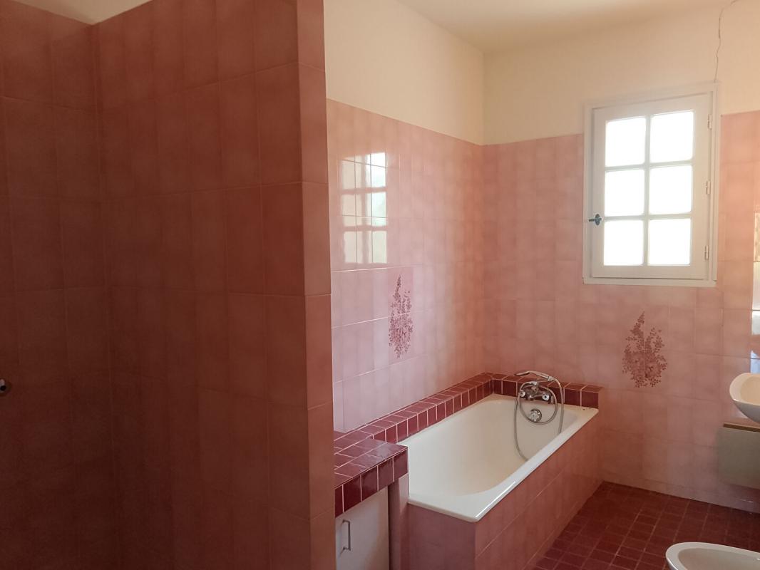 AUGE-SAINT-MEDARD Maison Plain-Pied 138M², 3 ch, dépendances et jardin, Rouillac-Aigre 10