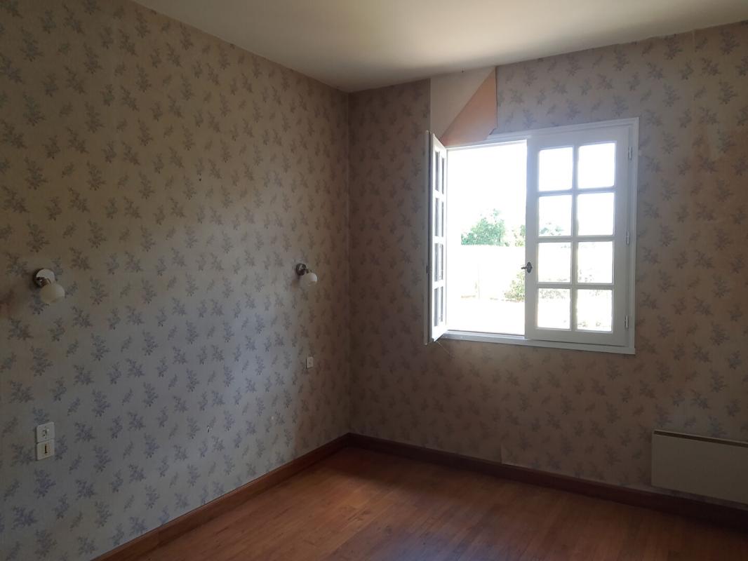 AUGE-SAINT-MEDARD Maison Plain-Pied 138M², 3 ch, dépendances et jardin, Rouillac-Aigre 11
