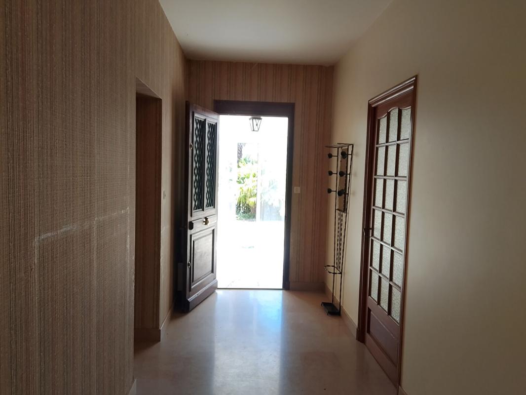 AUGE-SAINT-MEDARD Maison Plain-Pied 138M², 3 ch, dépendances et jardin, Rouillac-Aigre 5