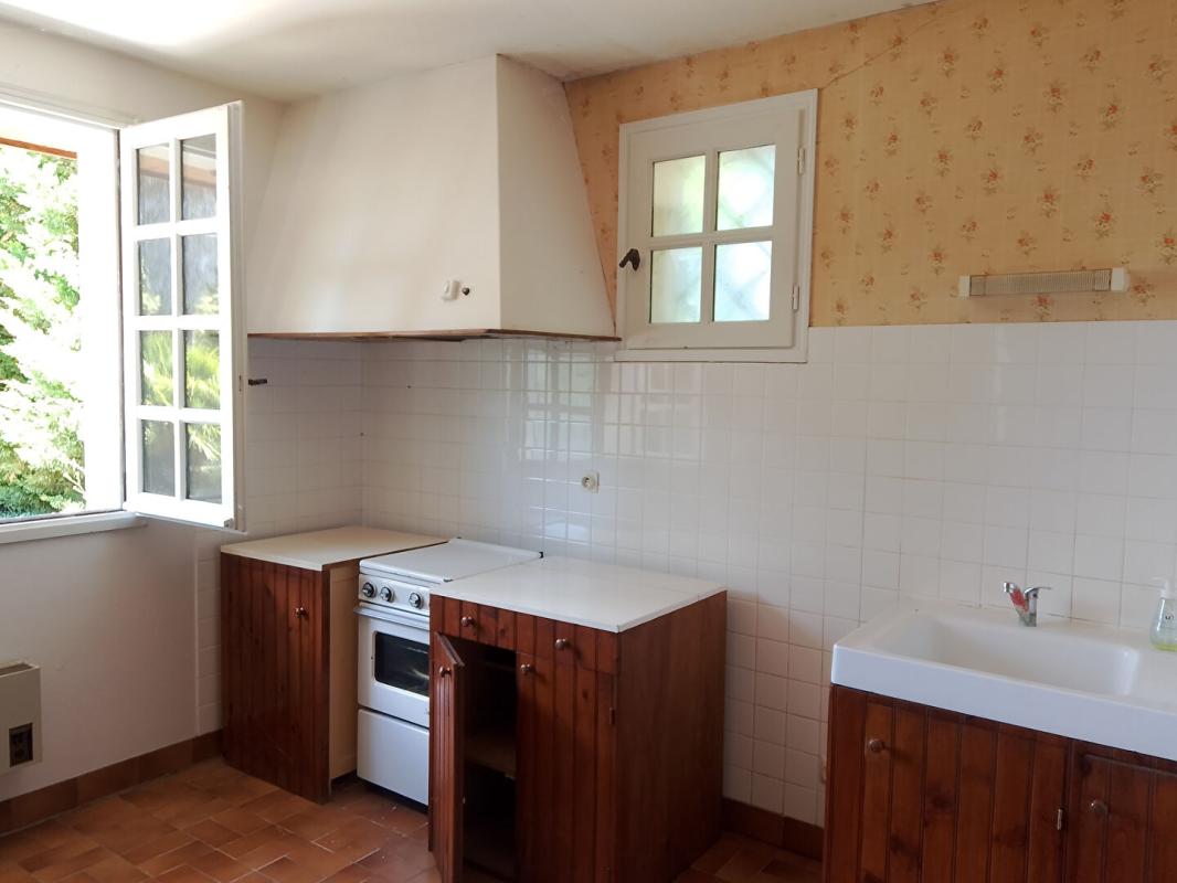 AUGE-SAINT-MEDARD Maison Plain-Pied 138M², 3 ch, dépendances et jardin, Rouillac-Aigre 7