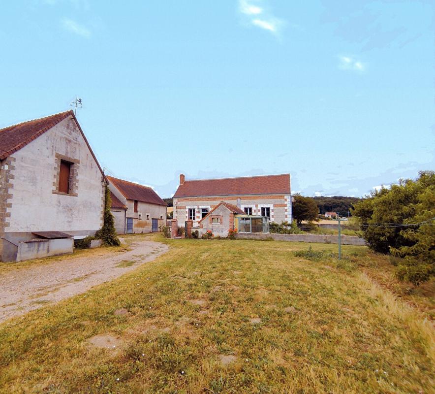 CHAMBON Maison de pays  4 pièces 85 m2 grandes dépendances 16