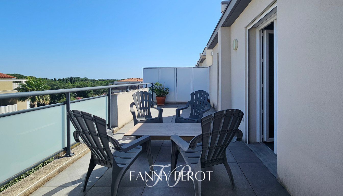 SAINT-CYPRIEN Appartement Saint Cyprien 4 pièces 98 m2 avec terrasses et garage 16