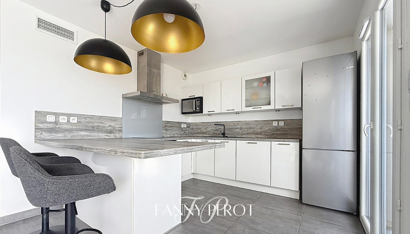 SAINT-CYPRIEN Appartement Saint Cyprien 4 pièces 98 m2 avec terrasses et garage 9