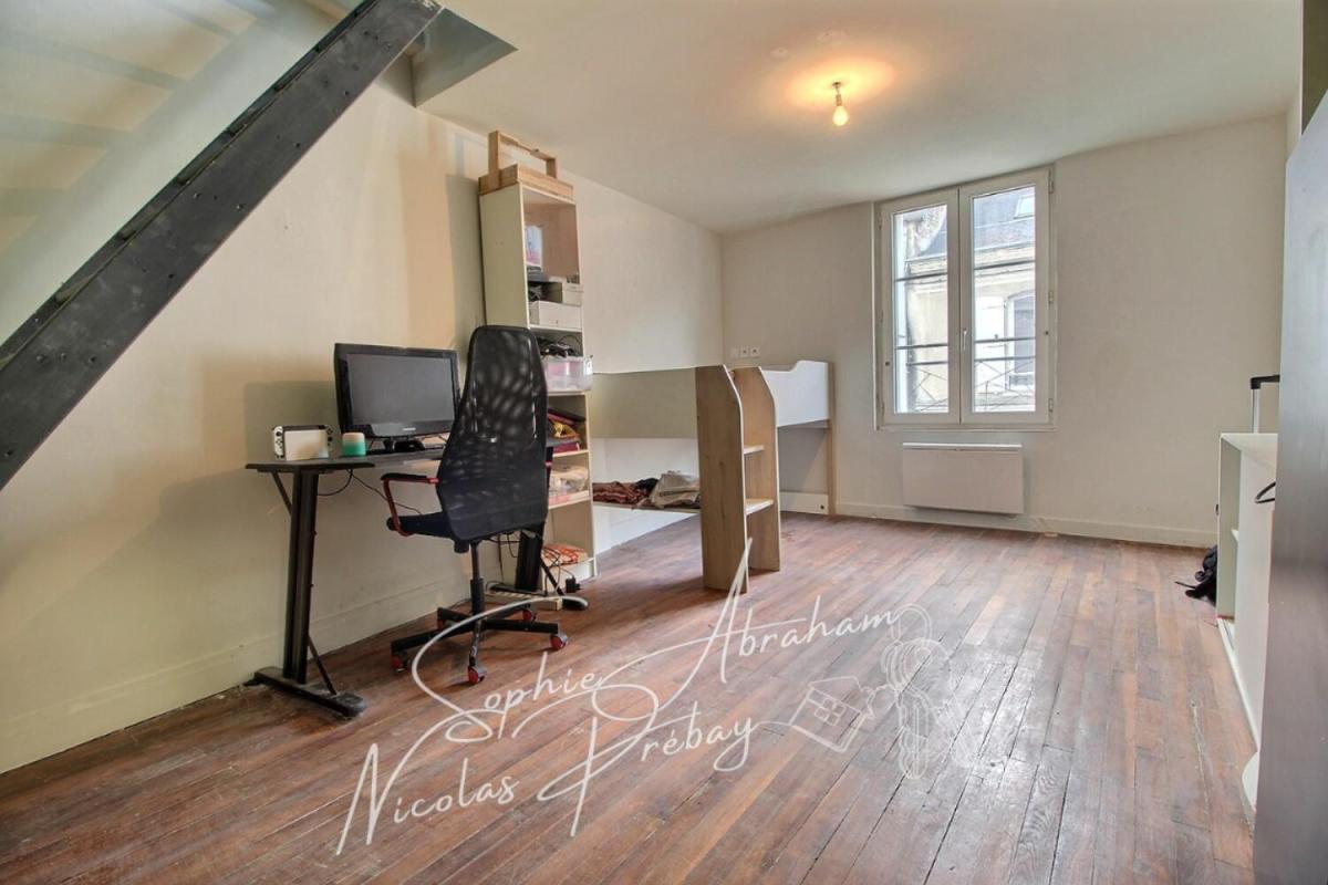 TOURY Maison en centre ville avec jardin, terrasse et places de parkings privatives 7