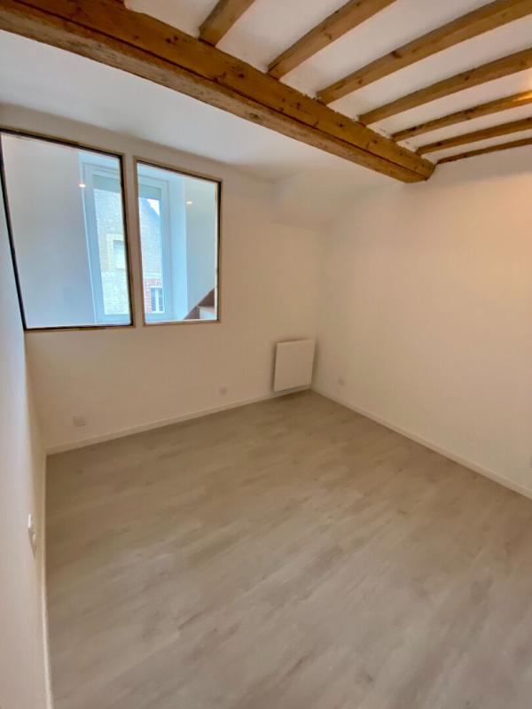 COLLEVILLE-MONTGOMERY Appartement Colleville Montgomery 4 pièce(s) 88 m2 utile 4